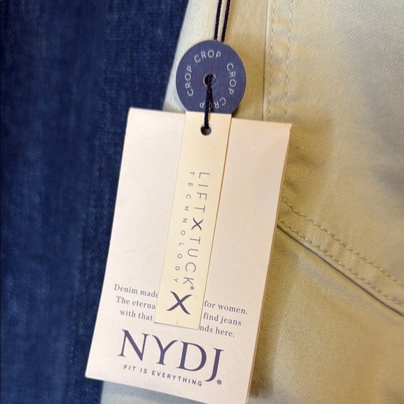 NYDJ Women's Chloe Capri Denim with Slit Size 00 - Picture 4 of 8